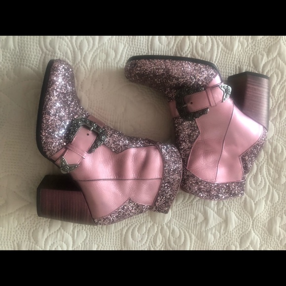 pink cowboy booties